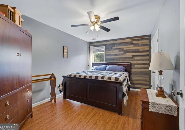 Photo 3 of Single family home for sale at 12 Laurel Wy Ne, White, GA 30184 | MLS# 10778382 | Listing updated on 2026-10-08