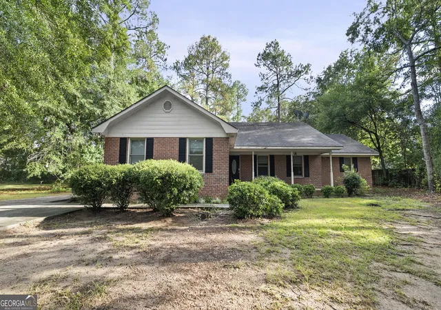 3rd image of 304 Rogers Rd, Statesboro, GA 30458 | MLS# 10818806