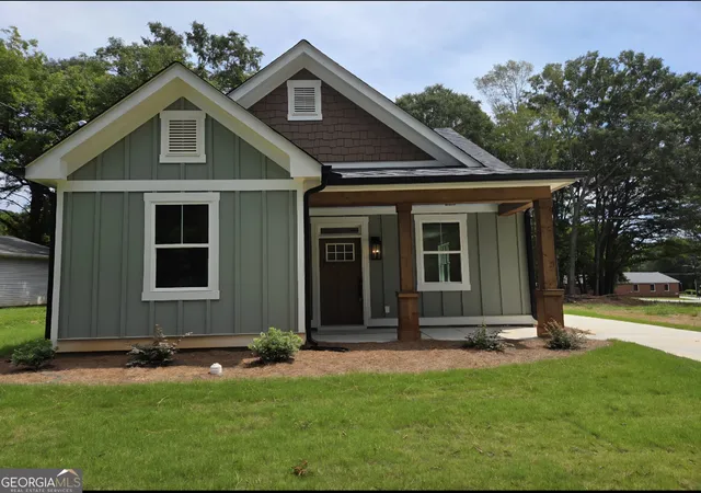 1st image of 513 Harris St, Monroe, GA 30655 | MLS# 10796336