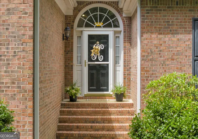 Photo 3 of Single family home for sale at 1650 Oconee Crossing Cir, Bogart, GA 30622 | MLS# 10835872 | Listing updated on 2026-09-15