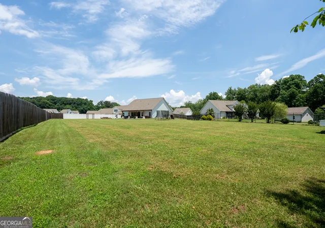 5th image of 407 Glenn Trl, Winder, GA 30680 | MLS# 10817929