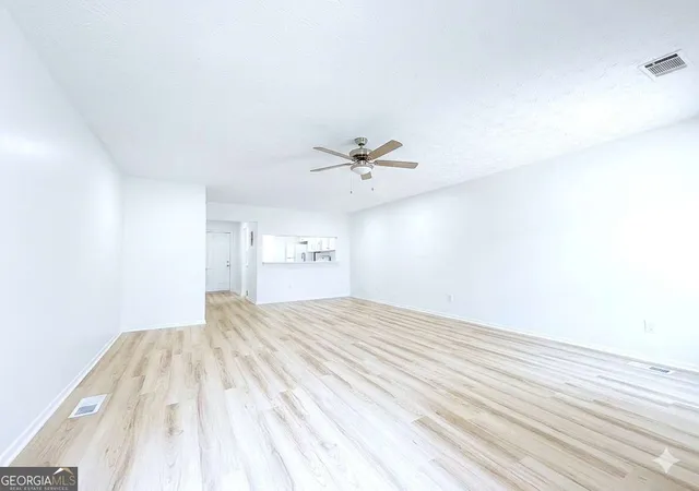 Photo 3 of Townhouse for sale at 6624 Wellington Sq, Norcross, GA 30093 | MLS# 10780522 | Listing updated on 2026-09-12
