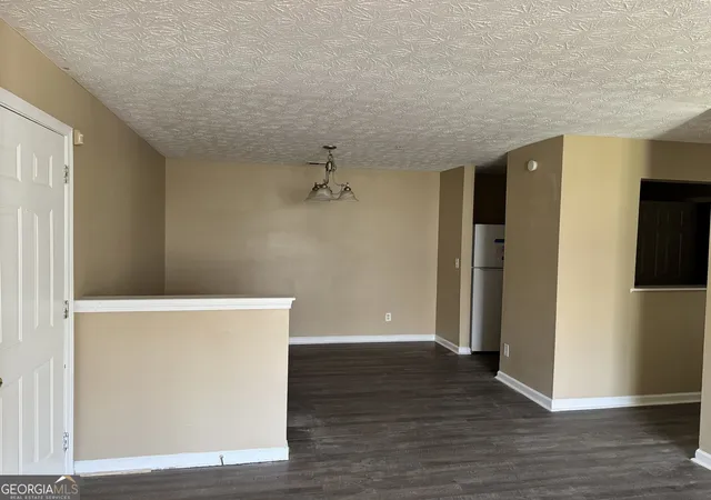 Photo 2 of Condo for sale at 3203 Fairington Ridge Cir, Lithonia, GA 30038 | MLS# 10835405 | Listing updated on 2026-09-23