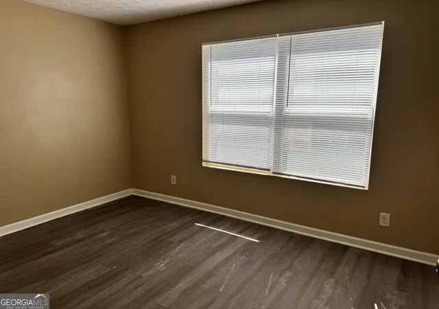 Photo 3 of Condo for sale at 3203 Fairington Ridge Cir, Lithonia, GA 30038 | MLS# 10835405 | Listing updated on 2026-09-23