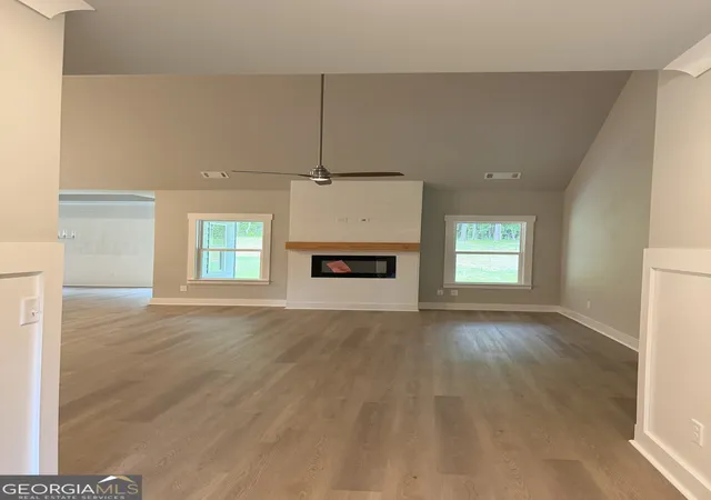 Photo 2 of Single family home for sale at 404 Tanners Bridge Rd, Bethlehem, GA 30620 | MLS# 10832350 | Listing updated on 2026-09-08