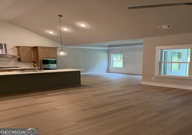 Photo 4 of Single family home for sale at 404 Tanners Bridge Rd, Bethlehem, GA 30620 | MLS# 10832350 | Listing updated on 2026-09-08
