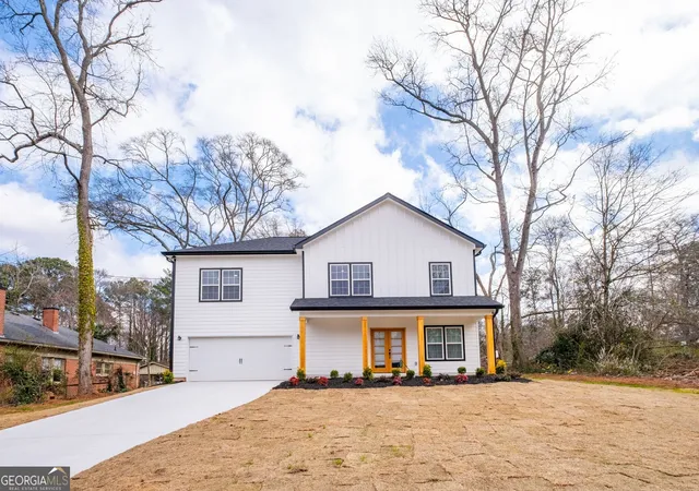 1st image of 165 Strickland St, Fairburn, GA 30213 | MLS# 10805510