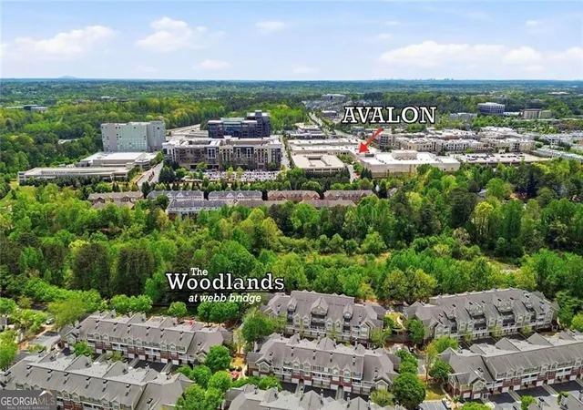 Homes for sale in Alpharetta, GA | 2111 Woodland Ln, Alpharetta, GA 30009