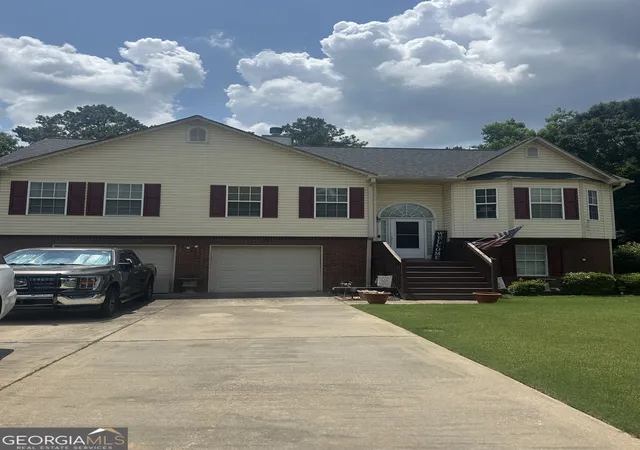 3rd image of 443 Windsong Ln, Social Circle, GA 30025 | MLS# 10796418