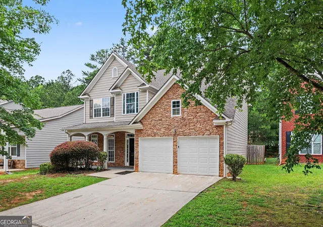 Photo 2 of Single family home for sale at 107 Shadow Crk Ct, Fairburn, GA 30213 | MLS# 10790970 | Listing updated on 2026-09-21