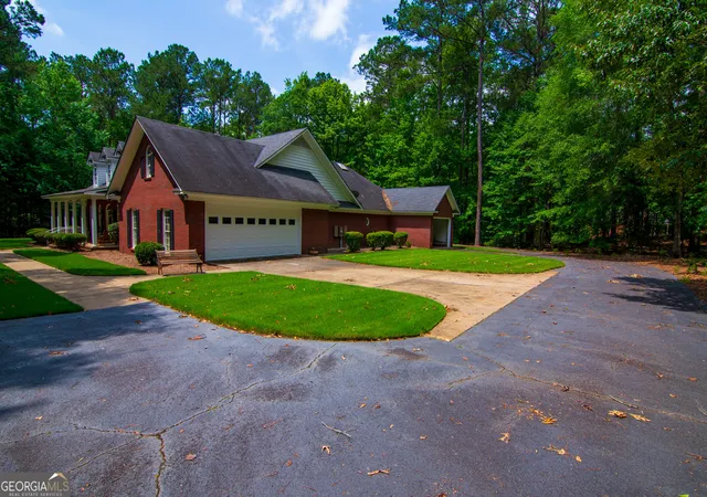Homes for sale in Pine Mountain, GA | 890 Piedmont Lake Rd, Pine Mountain, GA 31822 | MLS# 10783269