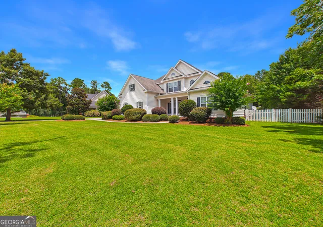 Photo 2 of Single family home for sale at 106 Walden Xing, Macon, GA 31216 | MLS# 10807719 | Listing updated on 2026-07-31
