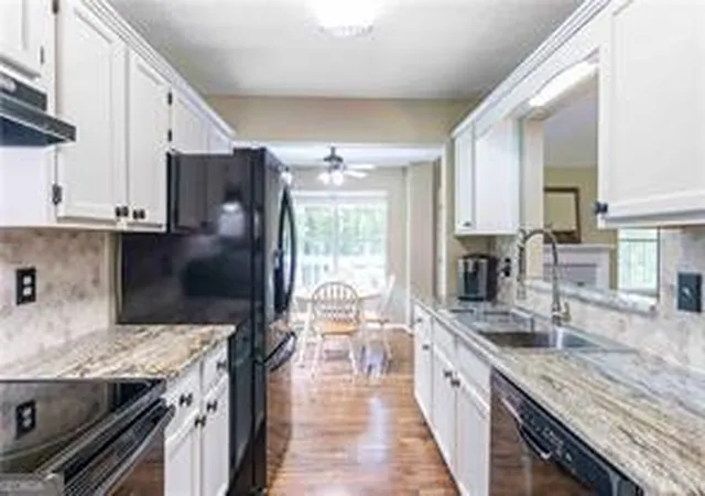 Photo 4 of Single family home for sale at 7825 Silversmith Ct, Cumming, GA 30028 | MLS# 10767466 | Listing updated on 2026-09-26