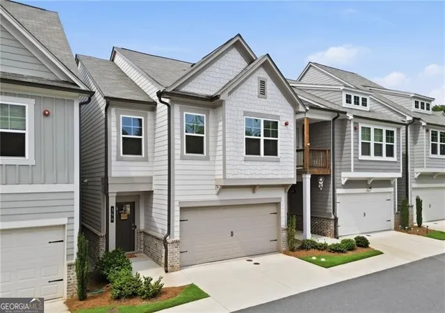 Townhouse for sale at 354 Hayden Cir, Woodstock, GA 30189 | MLS# 10778101