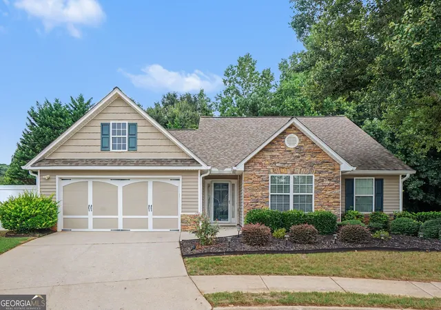 Photo 1 of Single family home for sale at 31 Bramble Ct, Jefferson, GA 30549 | MLS# 10812163 | Listing updated on 2026-09-13