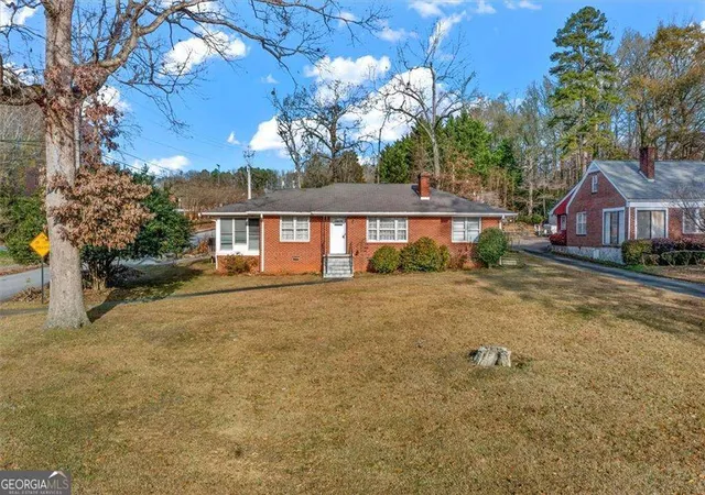 Photo 2 of Single family home for sale at 441 Lawrenceville St, Norcross, GA 30071 | MLS# 10808513 | Listing updated on 2026-08-13