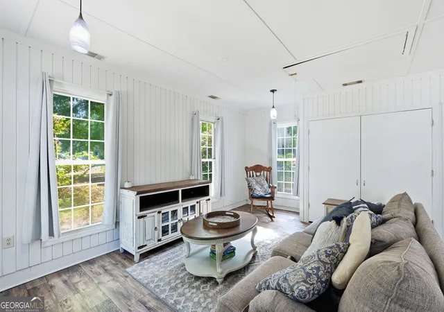Photo 4 of Single family home for sale at 215 Wildwood Dr, Statesboro, GA 30458 | MLS# 10831113 | Listing updated on 2026-09-04