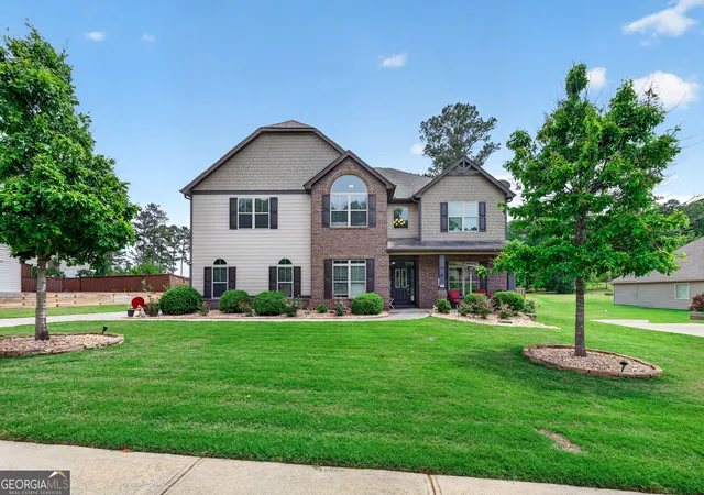 2nd image of 270 Darien Dr, Senoia, GA 30276 | MLS# 10763286