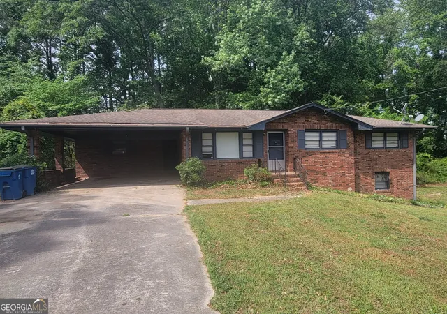 Homes for sale in Riverdale, GA | 6301 Stillwater Dr, Riverdale, GA 30274 | MLS# 10729150