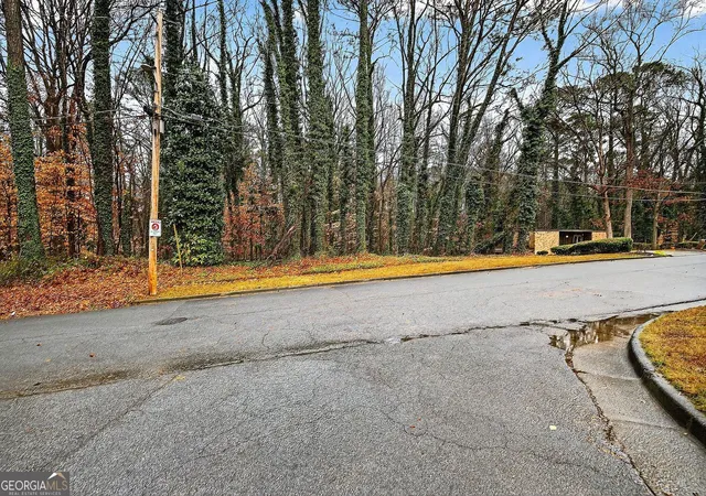 Photo 1 of Land for sale at 0 Glenview Dr Sw, Atlanta, GA 30331 | MLS# 10678104 | Listing updated on 2026-06-08