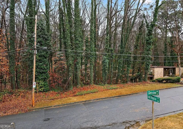 Photo 2 of Land for sale at 0 Glenview Dr Sw, Atlanta, GA 30331 | MLS# 10678104 | Listing updated on 2026-06-08