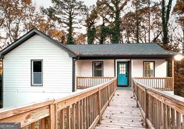 Photo 2 of Single family home for sale at 6875 Graves Ml Ct, Norcross, GA 30093 | MLS# 10648447 | Listing updated on 2026-08-31