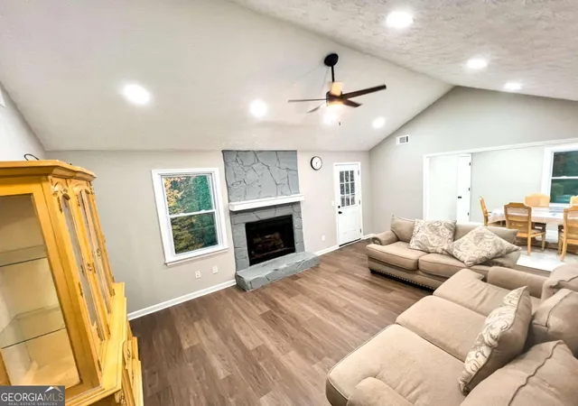Photo 3 of Single family home for sale at 6875 Graves Ml Ct, Norcross, GA 30093 | MLS# 10648447 | Listing updated on 2026-08-31