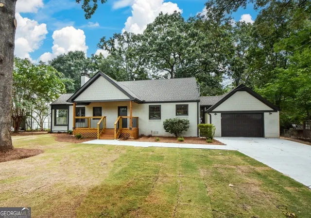 Photo 3 of Single family home for sale at 1062 Bouldercrest Dr Se, Atlanta, GA 30316 | MLS# 10819077 | Listing updated on 2026-09-11