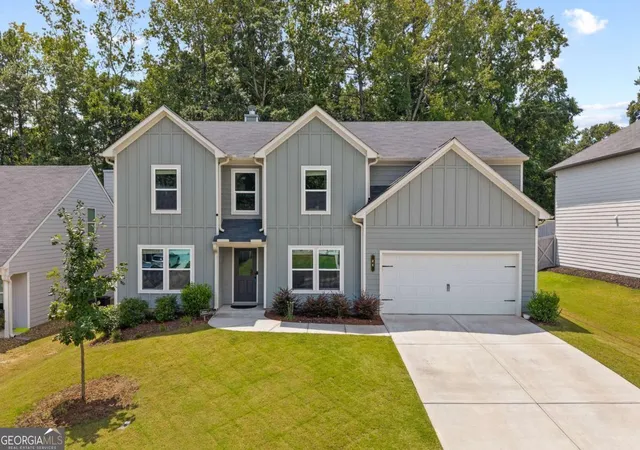 Photo 1 of Single family home for sale at 44 Fox Creek Dr, Braselton, GA 30517 | MLS# 10828601 | Listing updated on 2026-09-15