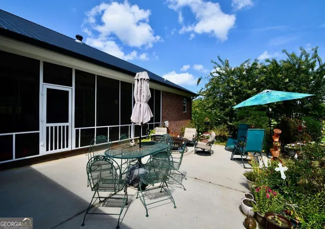 Photo 4 of Single family home for sale at 2210 Flat Rock Rd, Watkinsville, GA 30677 | MLS# 10812491 | Listing updated on 2026-08-29