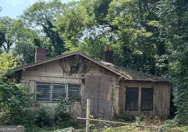 Photo 2 of Single family home for sale at 576 Cleveland St, Macon, GA 31206 | MLS# 10781796 | Listing updated on 2026-08-06