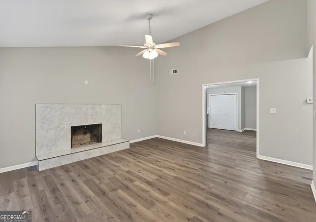 Photo 3 of Sale Pending at 2595 Fieldstone View Ln Se, Conyers, GA 30013 | MLS# 10794051 | Listing updated on 2026-09-02