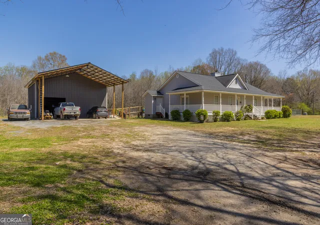 Photo 1 of Single family home for sale at 647 Pine Valley Rd, Meansville, GA 30256 | MLS# 10826062 | Listing updated on 2026-08-28