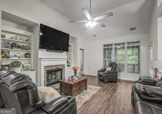 4th image of 310 Rock Hill Dr, Fayetteville, GA 30215 | MLS# 10798305
