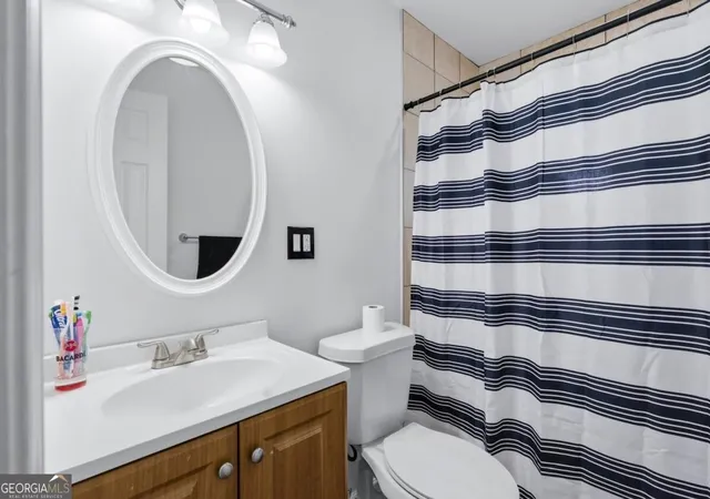 Listing Photo 4 - Condo for sale in building located at 8325/8327 Chicago Ave, Douglasville, GA 30134