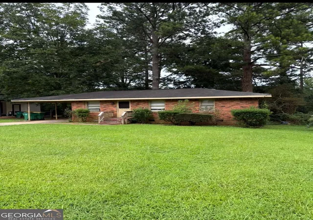 Photo 2 of Single family home for sale at 1147 Evelyn Dr #0, Forest Park, GA 30297 | MLS# 10825337 | Listing updated on 2026-09-12