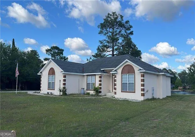 Photo 2 of Single family home for sale at 3039 Charing Cross, Brunswick, GA 31525 | MLS# 10830886 | Listing updated on 2026-09-04