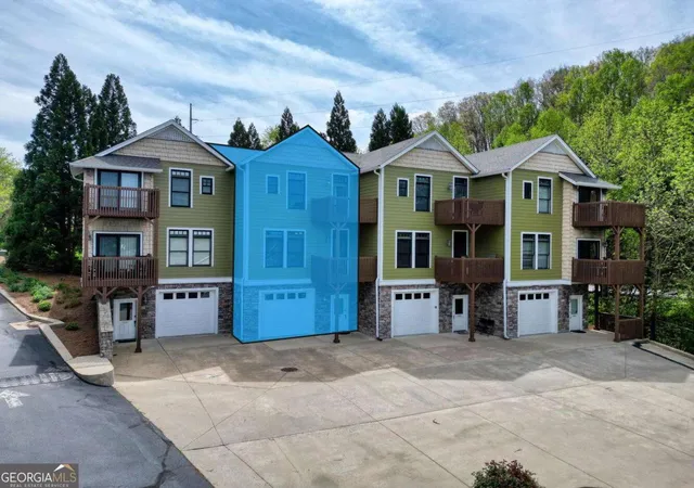 Listing Photo 5 - Condo for sale in building located at 1401 Lakeside Rd, Hiawassee, GA 30546 - Unit #502
