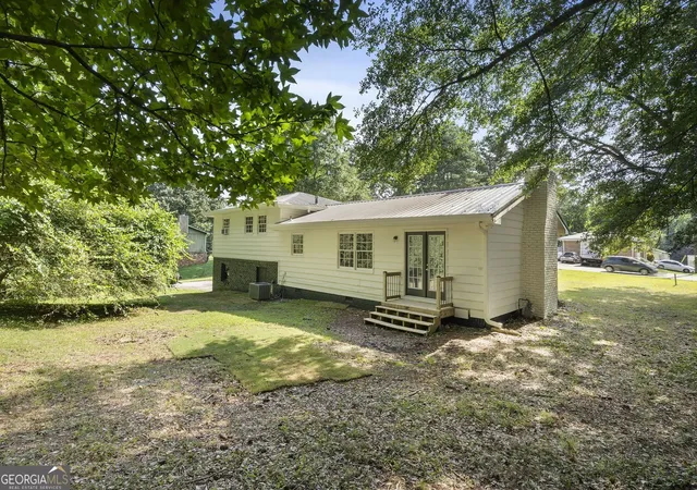 Photo 30 of Single family home for sale at 5525 Oak Grove Dr, Acworth, GA 30102 | MLS# 10805836 | Listing updated on 2026-08-28