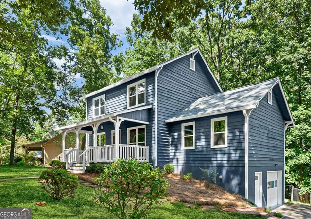 Photo 1 of Single family home for sale at 250 Lancaster Cir, Marietta, GA 30066 | MLS# 10822100 | Listing updated on 2026-10-10