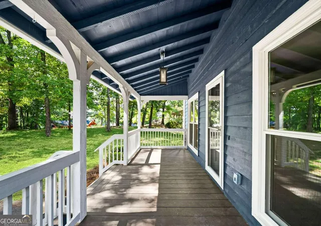 Photo 3 of Single family home for sale at 250 Lancaster Cir, Marietta, GA 30066 | MLS# 10822100 | Listing updated on 2026-10-10