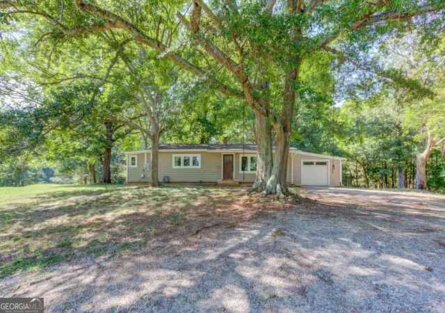 2nd image of 5328 Pine Forest Rd, Gainesville, GA 30504 | MLS# 10810414