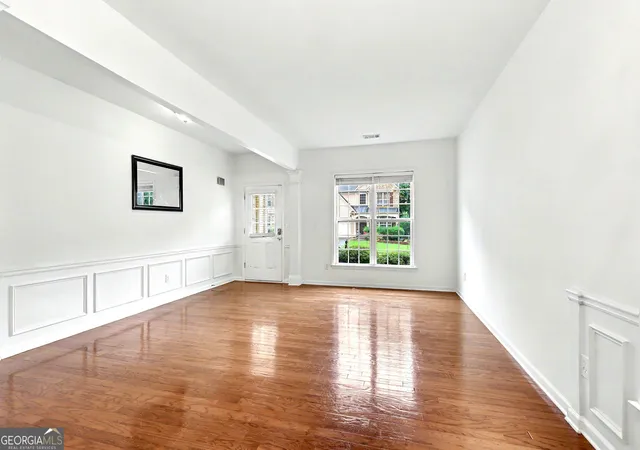 Photo 3 of Single family home for sale at 3580 Pond Gap Ln, Cumming, GA 30040 | MLS# 10776955 | Listing updated on 2026-09-09