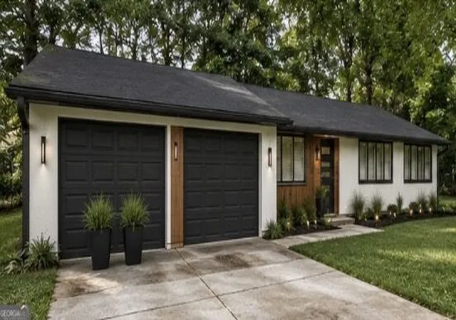 Photo 3 of Single family home for sale at 5770 Ivywood Dr, Lithonia, GA 30038 | MLS# 10831153 | Listing updated on 2026-09-22