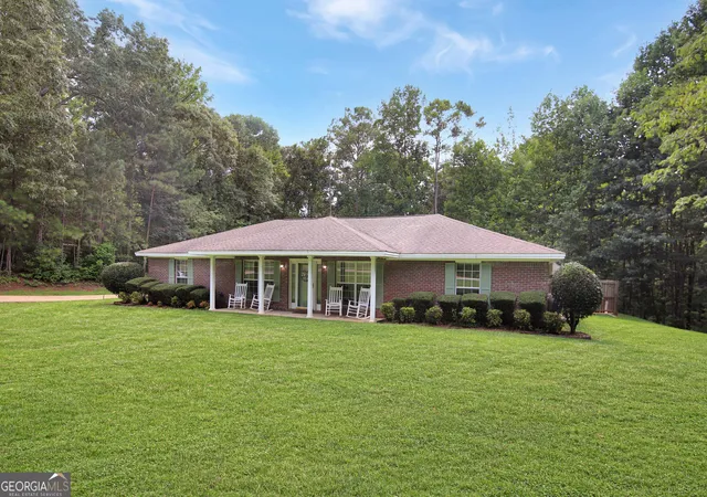 1st image of 1308 63rd Ave Sw, Lanett, AL 36863 | MLS# 10829713