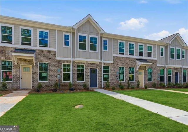 Photo 3 of Townhouse for sale at 148 Flier Dr, Mcdonough, GA 30253 | MLS# 10809792 | Listing updated on 2026-10-06