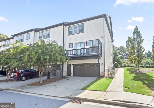 Photo 3 of Townhouse for sale at 4804 Highside Wy, Smyrna, GA 30082 | MLS# 10834878 | Listing updated on 2026-09-11