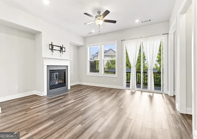 Photo 3 of Townhouse for sale at 4804 Highside Wy, Smyrna, GA 30082 | MLS# 10834878 | Listing updated on 2026-09-11