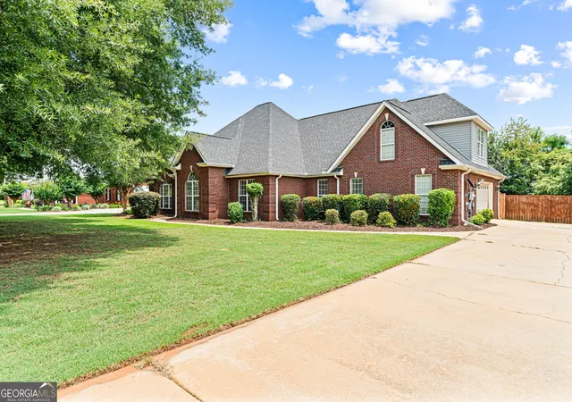 Homes for sale in Kathleen, GA | 222 Audrey Wy, Kathleen, GA 31047 | MLS# 10786223