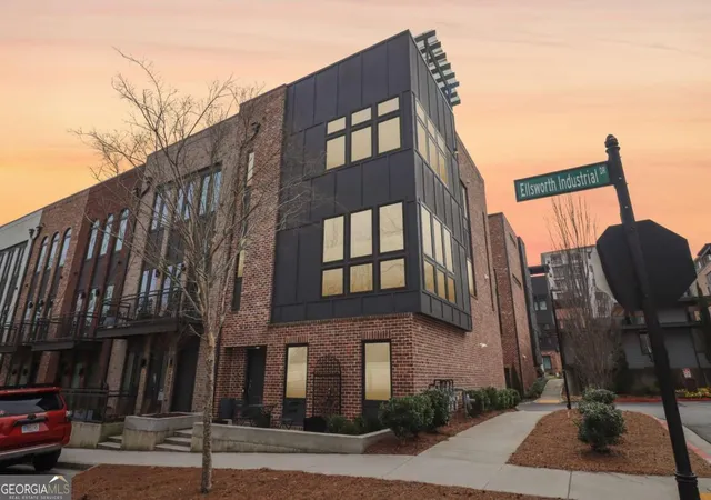 Photo 1 of Townhouse for sale at 1229 Chelsea Cir Nw, Atlanta, GA 30318 | MLS# 10821240 | Listing updated on 2026-09-12
